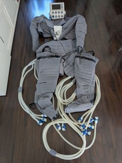 Flexitouch Plus Tactile Medical full body system for arms, chest, trunk and legs. Used 5 times size medium fully adjustable excellent condition