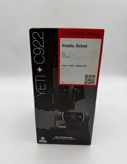 NEW Blue Yeti USB Microphone + Logitech C922 Pro HD Webcam