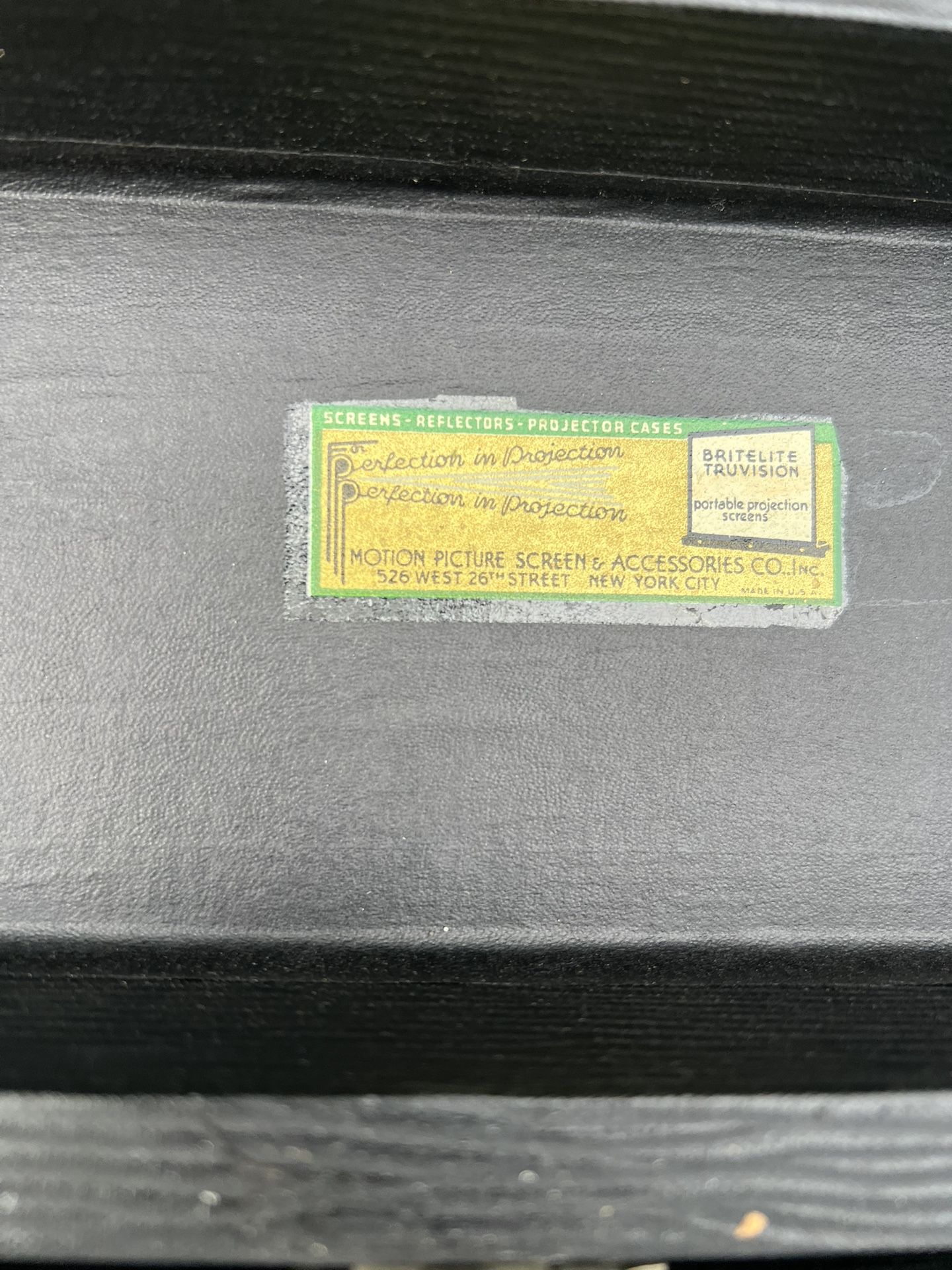 vintage Britelite Truvision portable projection screen