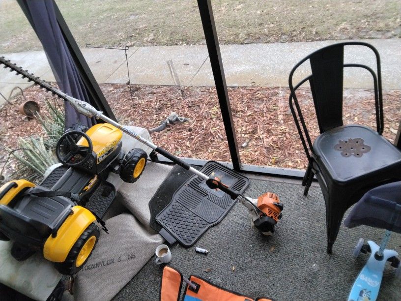 Stihl Pole Hedge Trimmer