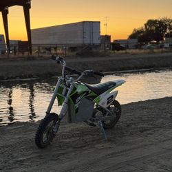 sx 500 razor READ DESCRIPTION!!