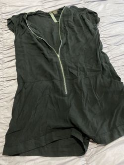 Woman’s Romper Size Medium