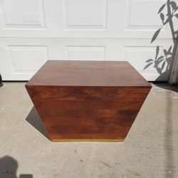 Coffee Table  - Excellent Condition 