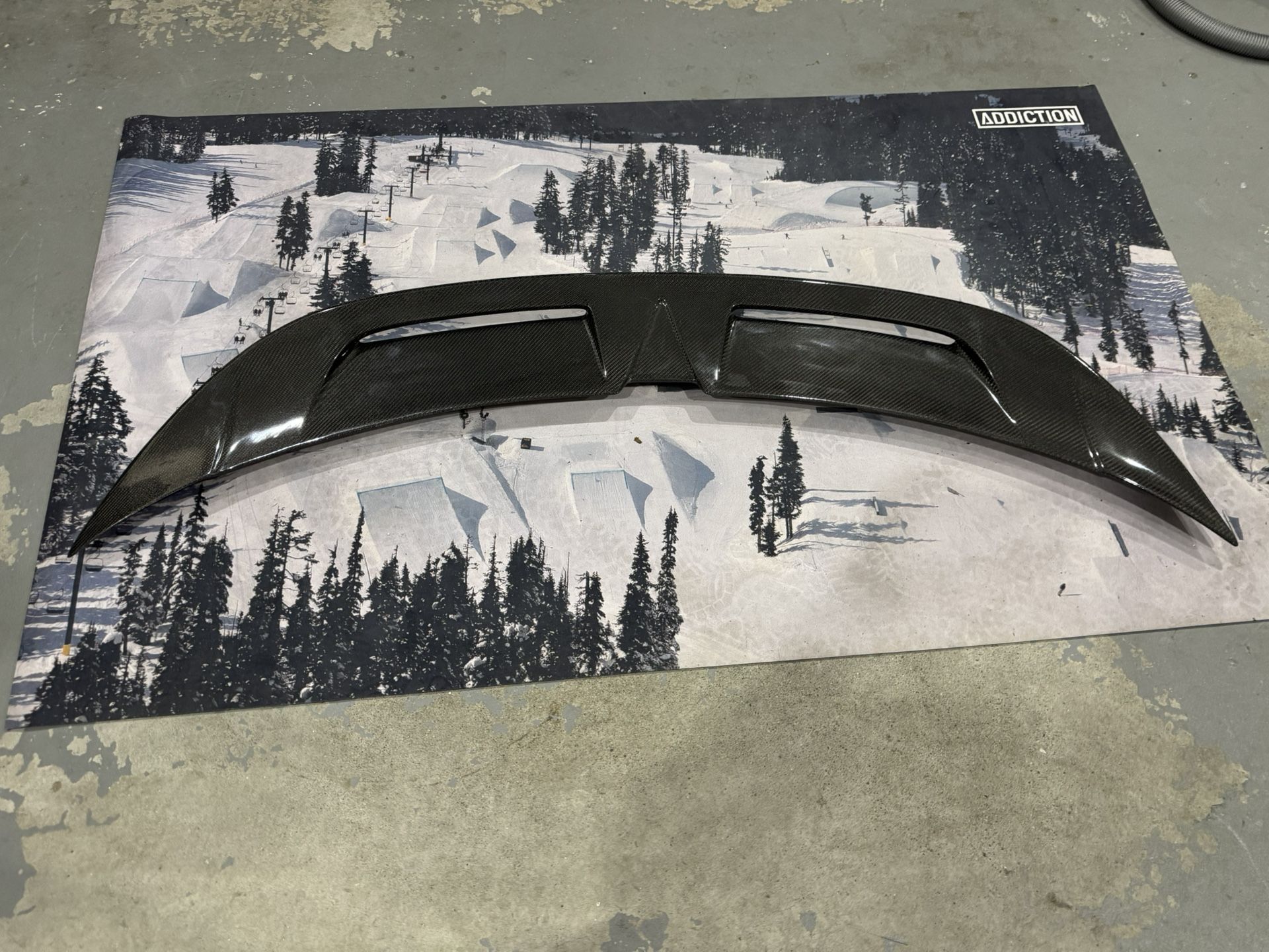 Porsche Taycan Carbon Fiber Spoiler 