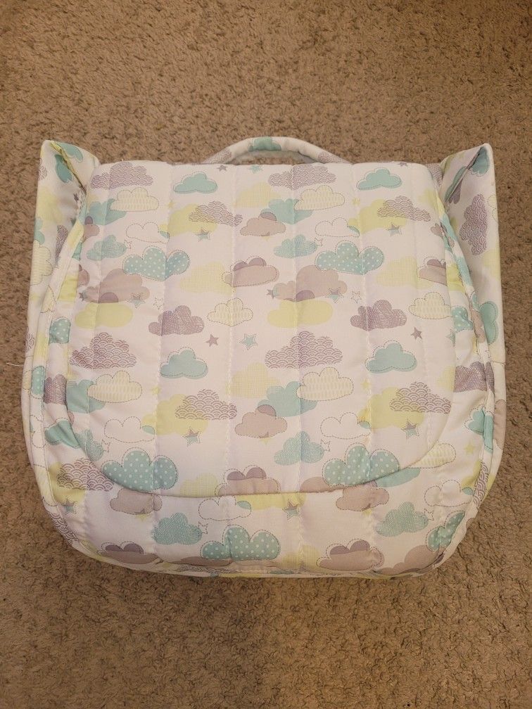 Baby Delight Snuggle Nest Infant Portable Bassinet