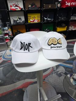 White Caps (Gorra blancas)