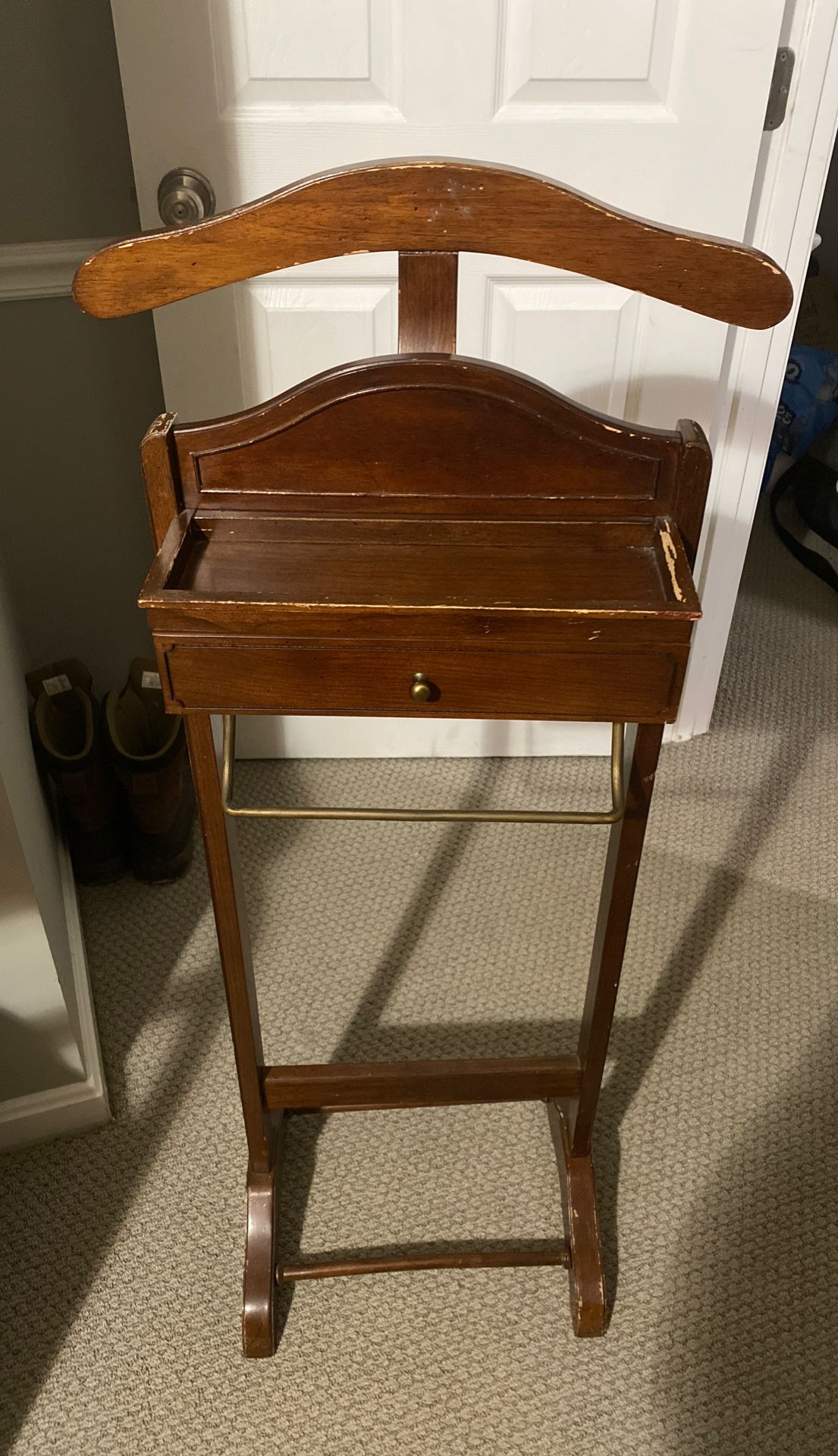 Solid Wood Wardrobe Valet Stand and Organizer