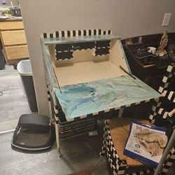 Pull Out Desk
