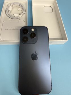 iPhone 15 pro unlocked for any carriers 128gb ( Liberado)