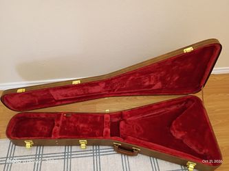 Flying V Gibson Guitar case