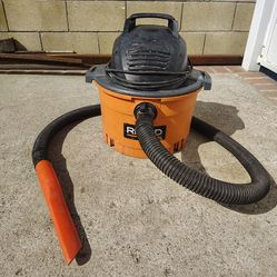 Ridgid 16-gallon wet/dry vacuum cleaner