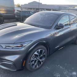 2021 Ford Mache Premium Awd 47k Loaded 