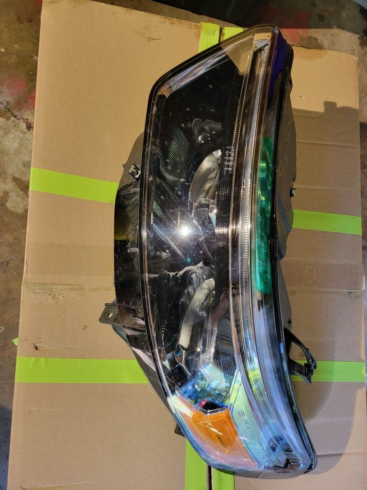 2022 Ford Explorer Headlight