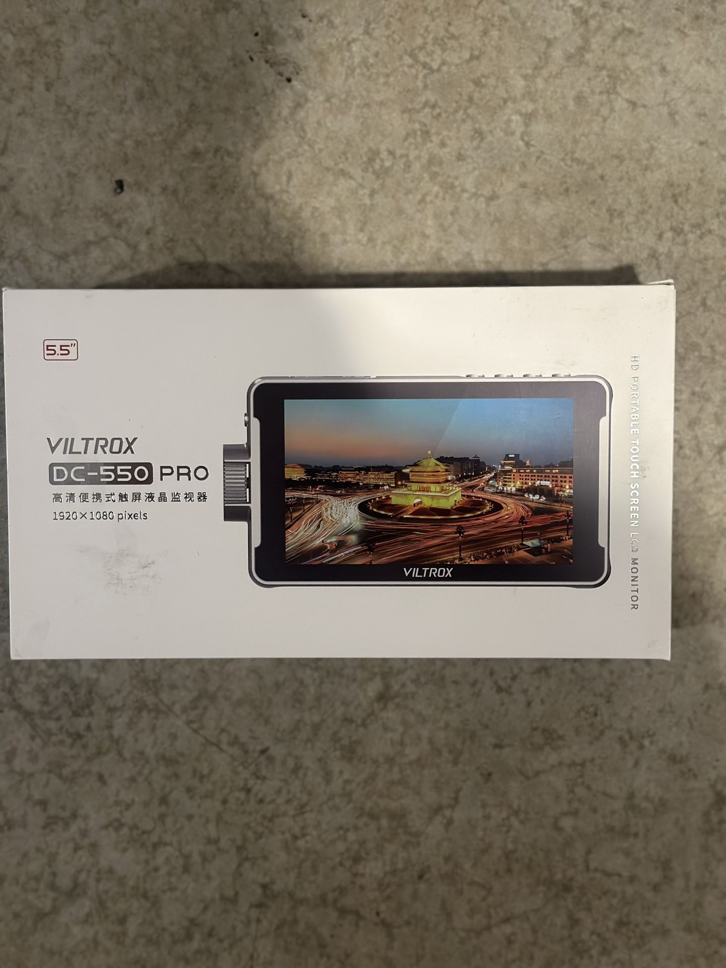 VILTROX DC550 Pro 5.5” Video Monitor