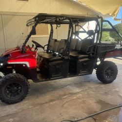 2011 Polaris Ranger CREW 800EFI  ,  4X4 really good condition 