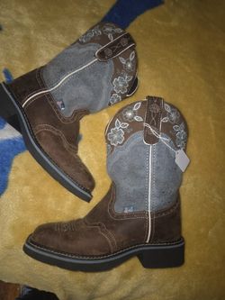 Justin boots size 7B 