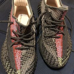 yeezy size 9