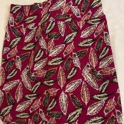 Lularoe Pink Feather Cassie skirt 