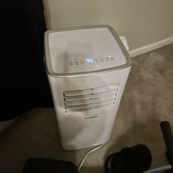 Like New Portable Air Conditioner 