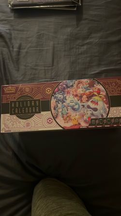 2025 Pokemon holiday calendar sealed!