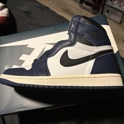 Jordan 1 Midnight Navy