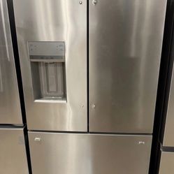 Frigidaire new refrigerator 36” wide