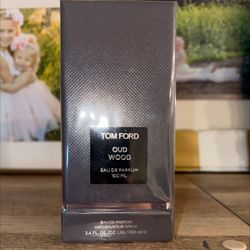 Tom Ford  OUD Wood Cologne