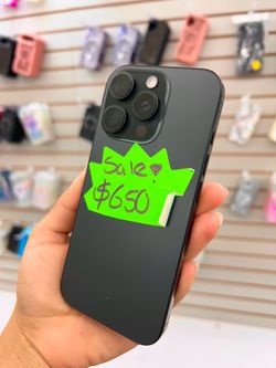 iPhone 16 pro 256gb AT&T cricket