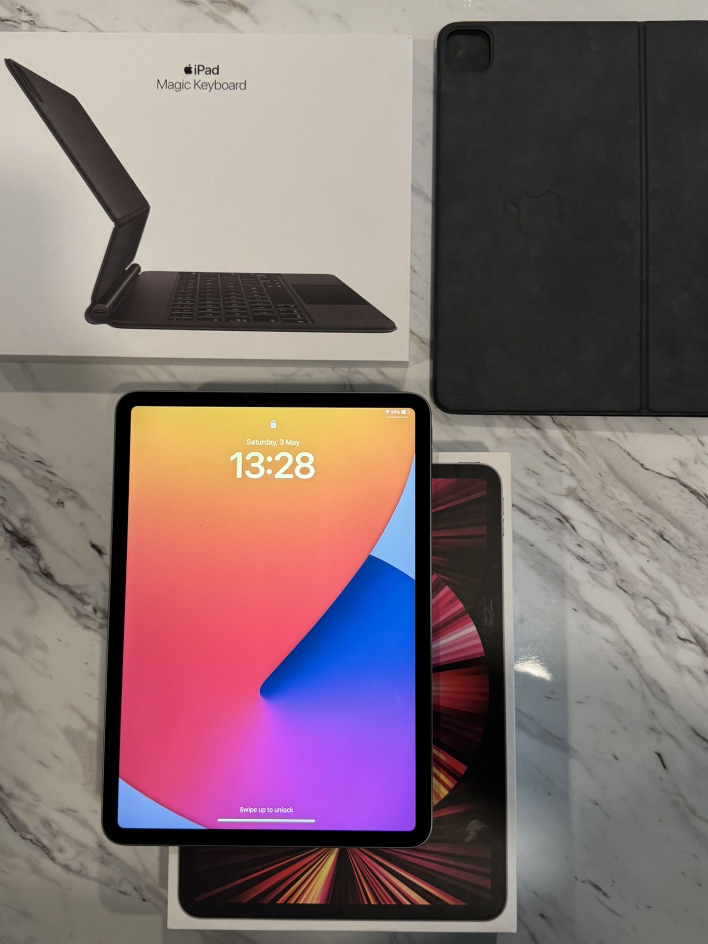 iPad Pro 11インチ 第3世代 Wi-Fi 128GB+Keyboard 11インチipad pro