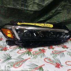 2022-23 Honda Civic Right Headlight 