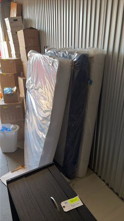 mattresses 2 Twin 1 Full