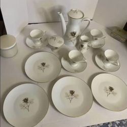 Rosenthal shadow Rose, Germany. Porcelain Tea Set service for 4. Perfect. Price Firm
