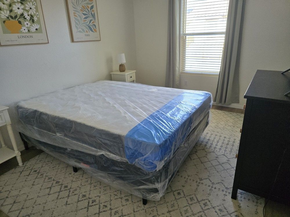 Better Price Single Twin Mattress 99 Full Double 159 Queen Bed 179 King 229 California King 229 Frame 69 XL Twin Mattresses All Sizes Available