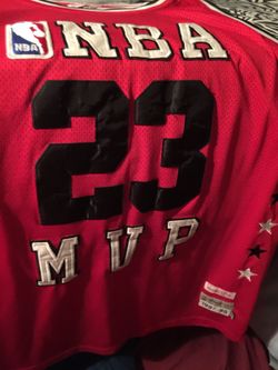 Mitchell n ness micheal Jordan jersey retailed at 350$