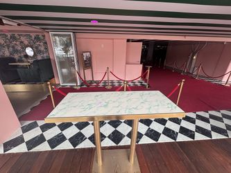 Heavy duty outdoor tables 