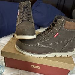 Levi’s boots