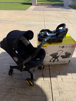 Doona stroller and base