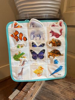 Lovevery Animal Matching Fabric Pocket Activity Toy.