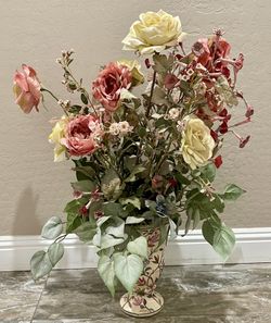 Large-29” H-Beautiful Floral Arrangement-Great Condition
