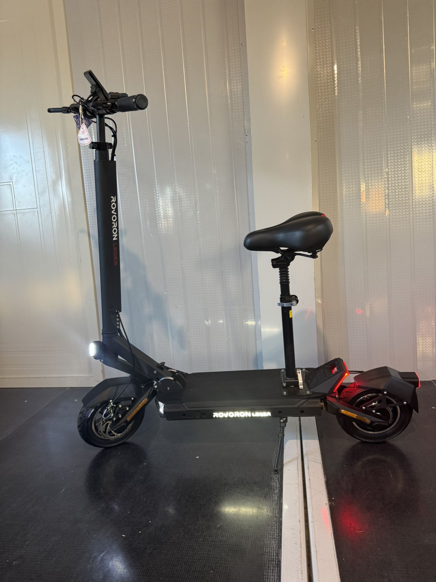 Electric scooter