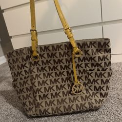 Cartera Dama 