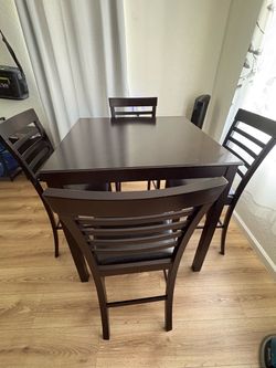 Dining Set
