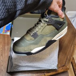 Size 13M Olive Jordan Retro 4S