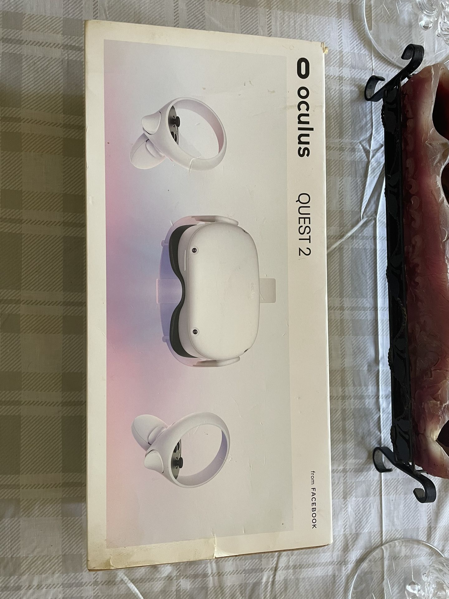 Oculus Quest 2 (Like New) w/ Box + 3 Sets of Lens Covers – Used Once