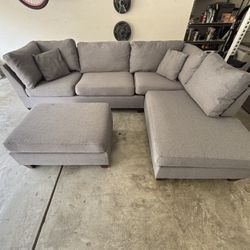 Gray Soda With Ottoman