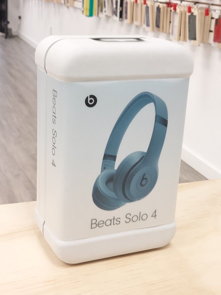 Beats Solo Wireless Headphones Brand New Dollars Down No