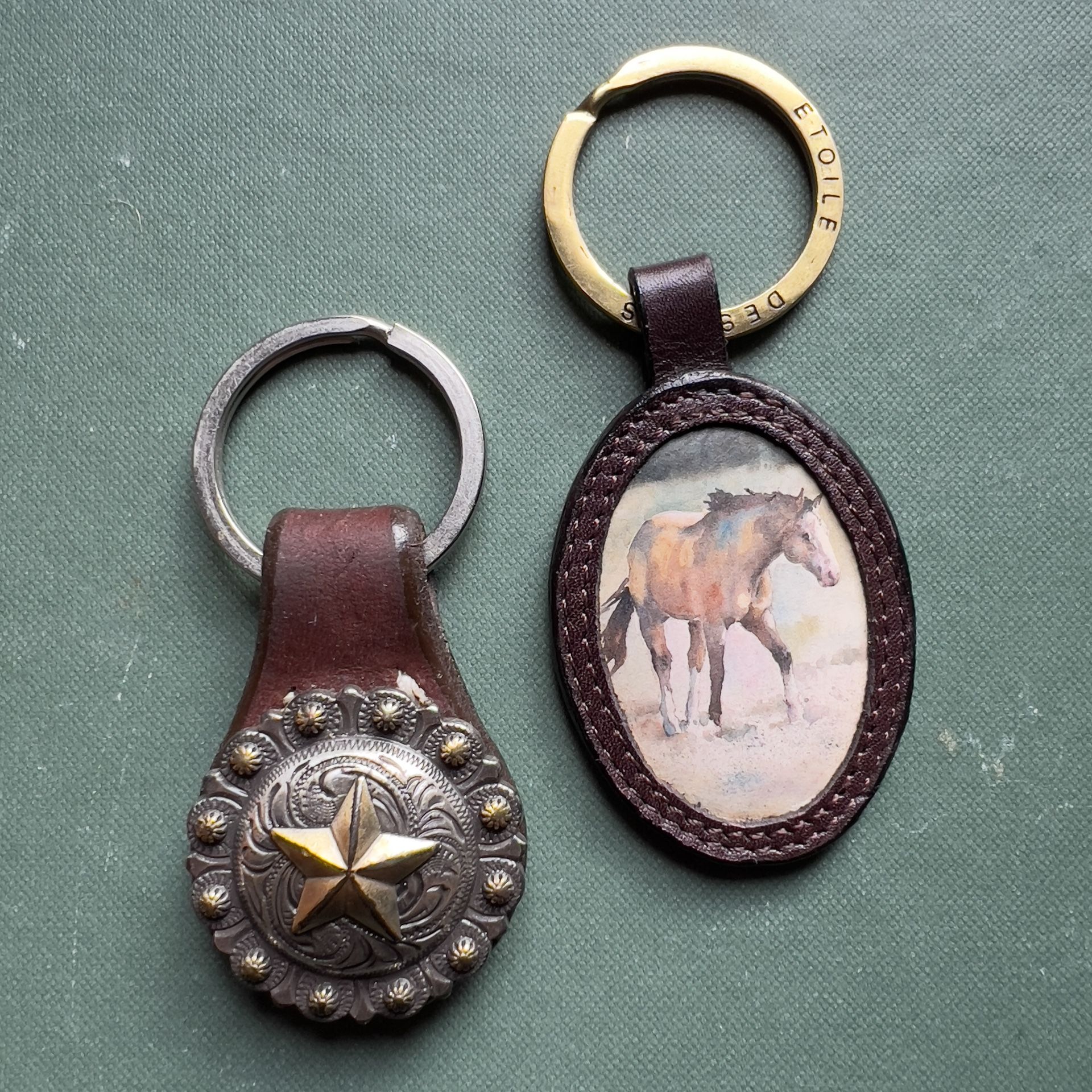 Bundle Of 2 Leather Western Concho Star Design & Oval Frame Horse Print Keychain