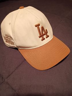 New Era 9FORTY LA Dodgers 1981 World Series A-Frame Cream/Tan Snapback Hat