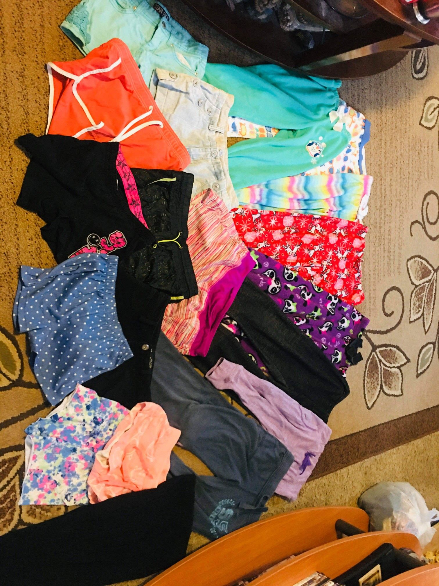 Size 7-8 girls clothes perfect condition $35 can meet or deliver in whatcom or skagit county