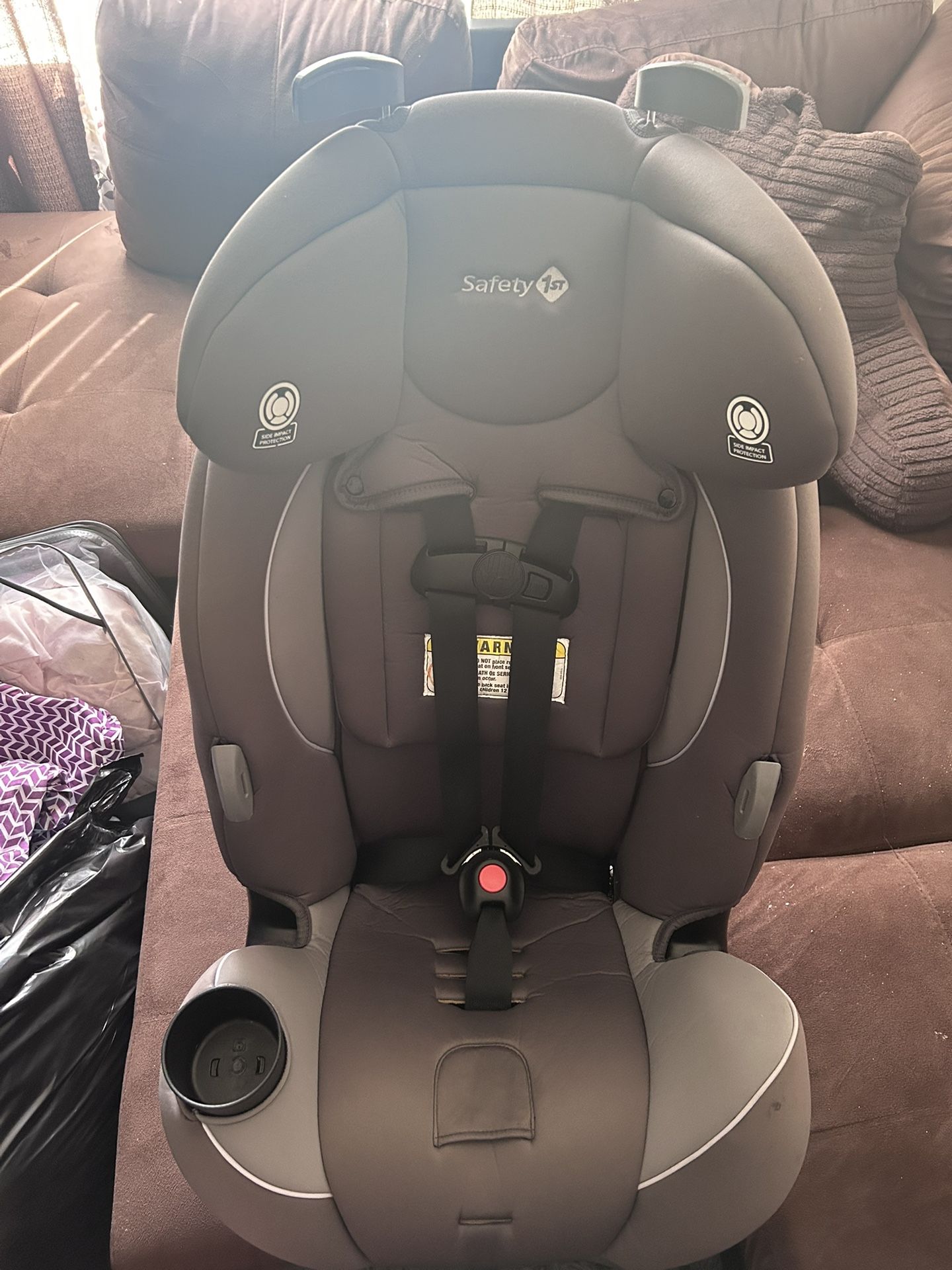 Safety 1st Grow An Go All In One Slim Convertible Car seat